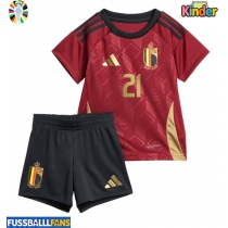 Belgien Timothy Castagne #21 Heimtrikotsatz Kinder EM 2024 Kurzarm (+ Kurze Hosen)